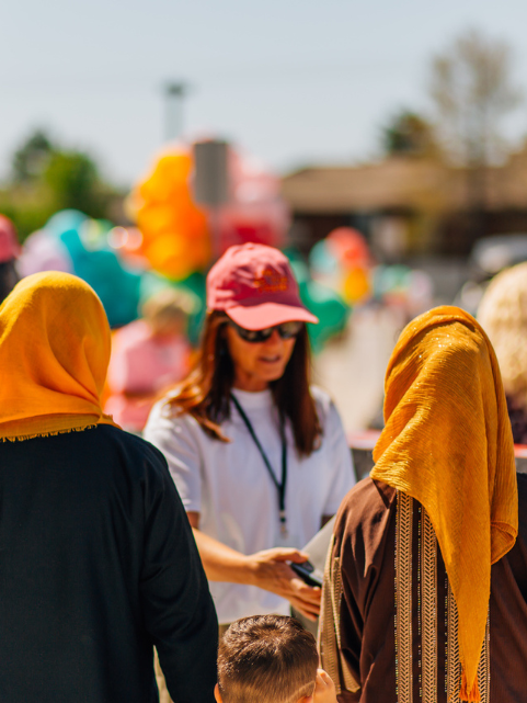 Our refugee programs wouldn’t be successful without the support of community volunteers like you!